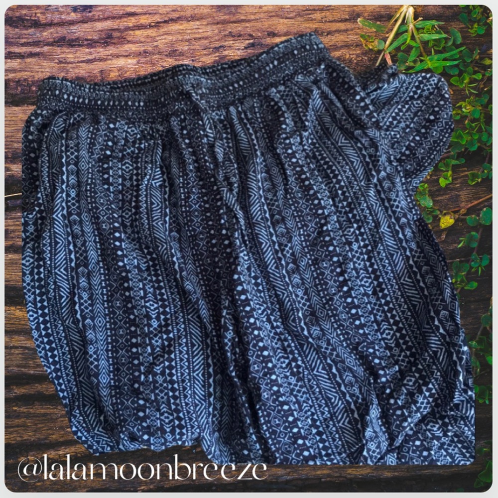✅Adorable blue drawstring pants - Picture 2 of 6